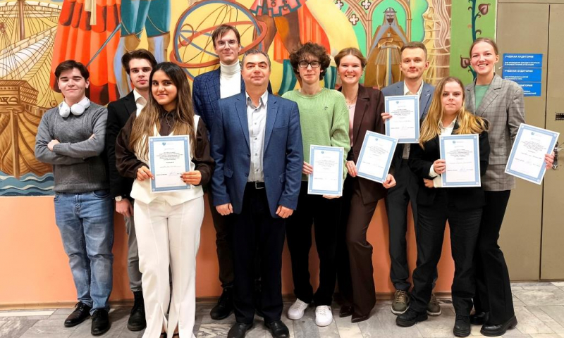В ИМОМИ определены лучшие студенческие доклады конференции «Регионы мира-2025» 